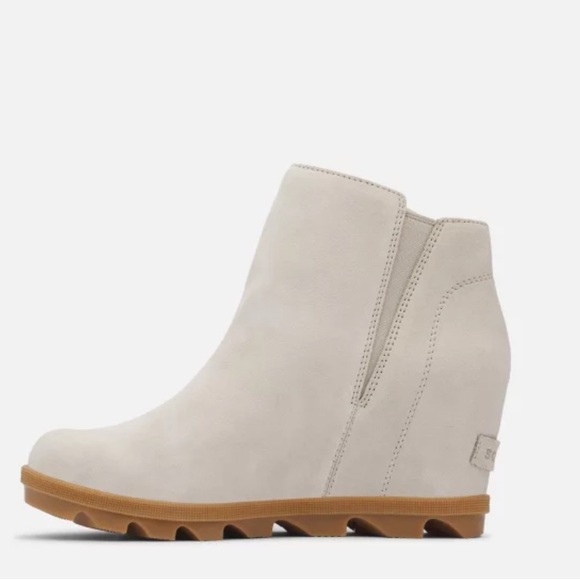Sorel Cream Wedge Ankle Boots NWOT Sz 9 - Picture 4 of 10